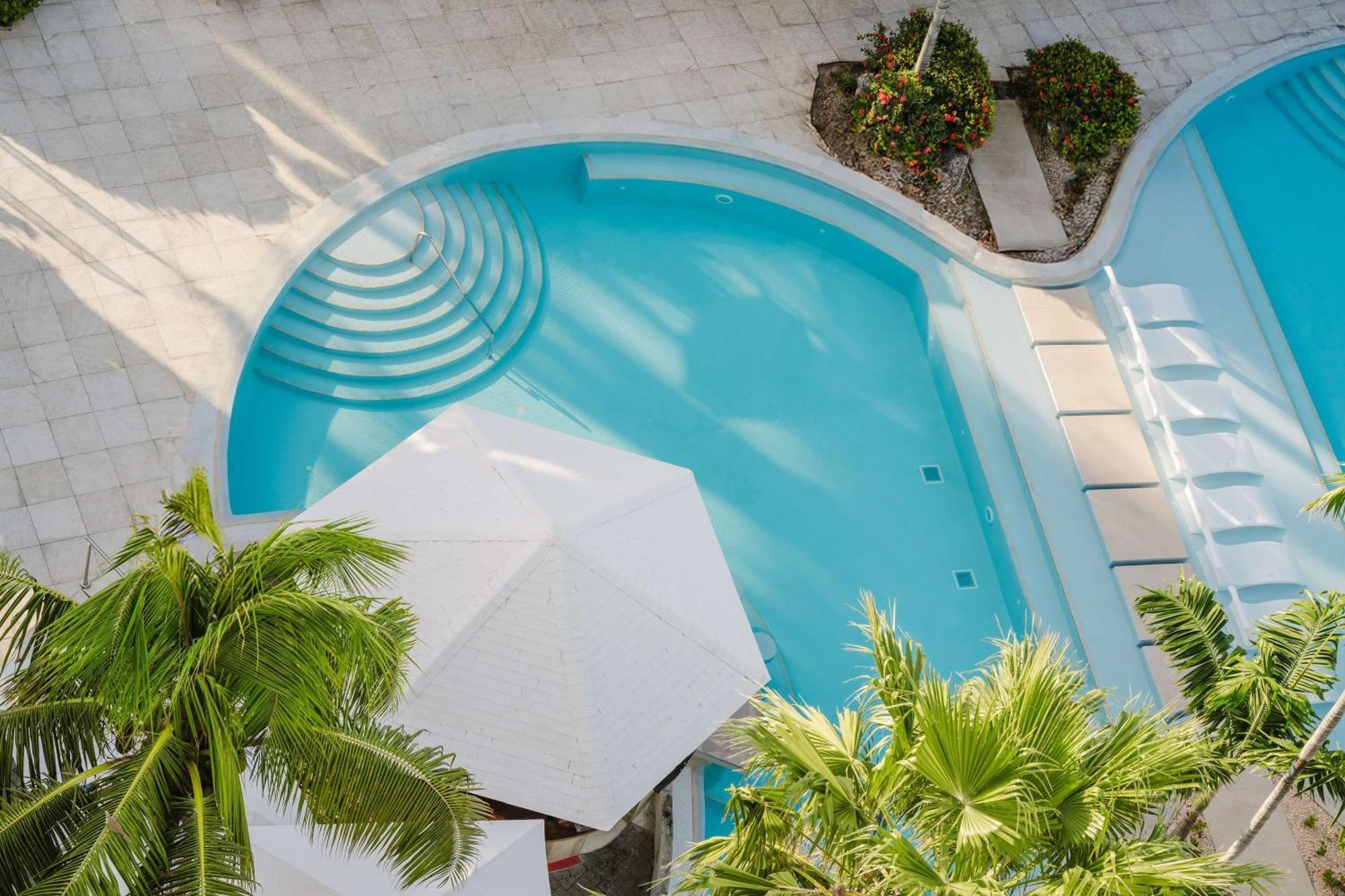 Sonesta Maho Beach All Inclusive Resort Casino & Spa Екстер'єр фото
