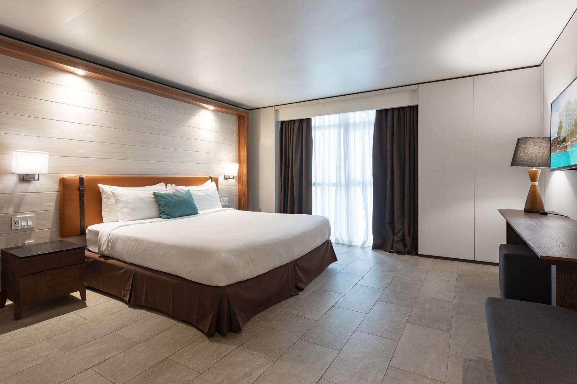Sonesta Maho Beach All Inclusive Resort Casino & Spa Екстер'єр фото
