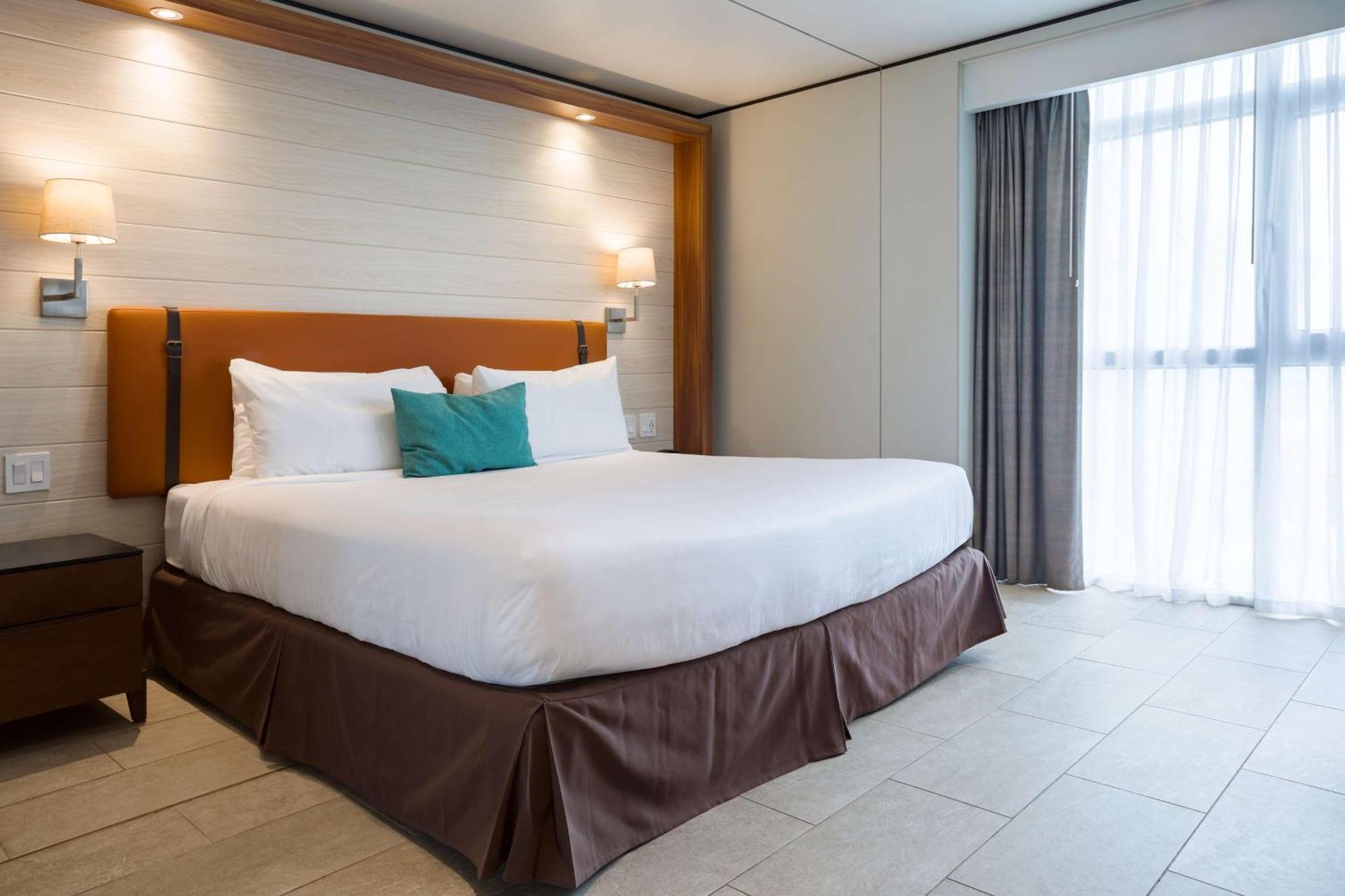 Sonesta Maho Beach All Inclusive Resort Casino & Spa Екстер'єр фото